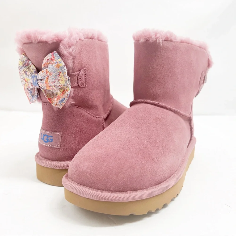 UGG Mini Bailey Bow Splatter Boots Color Urchin - Picture 1 of 15